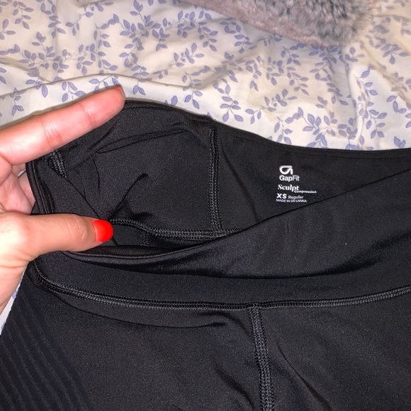 Gap Leggings - Picture 2 of 3